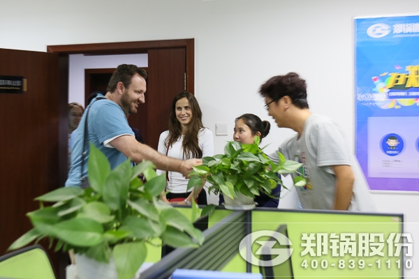 美国经销商来访金百博股份实地考察