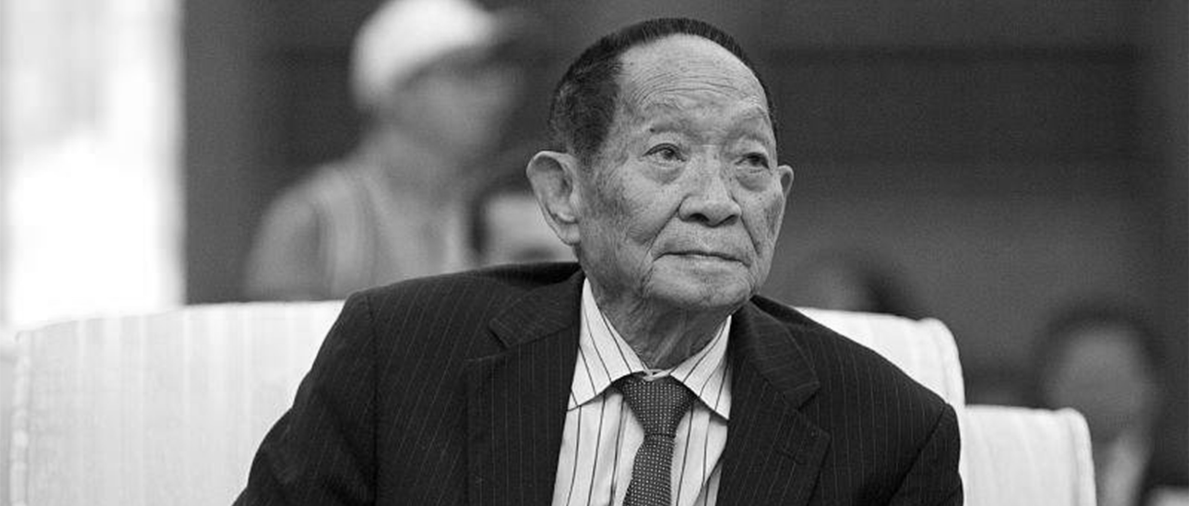 缅怀袁隆平 | 禾下乘凉梦，，，，，，仓满无饥恐